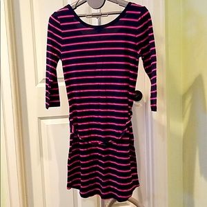‼️SALE‼️NWOT Banana Republic striped dress with pocket and tie at waist🎈‼️